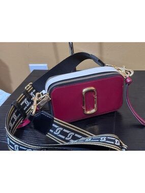 Marc Jacobs The Snapshot